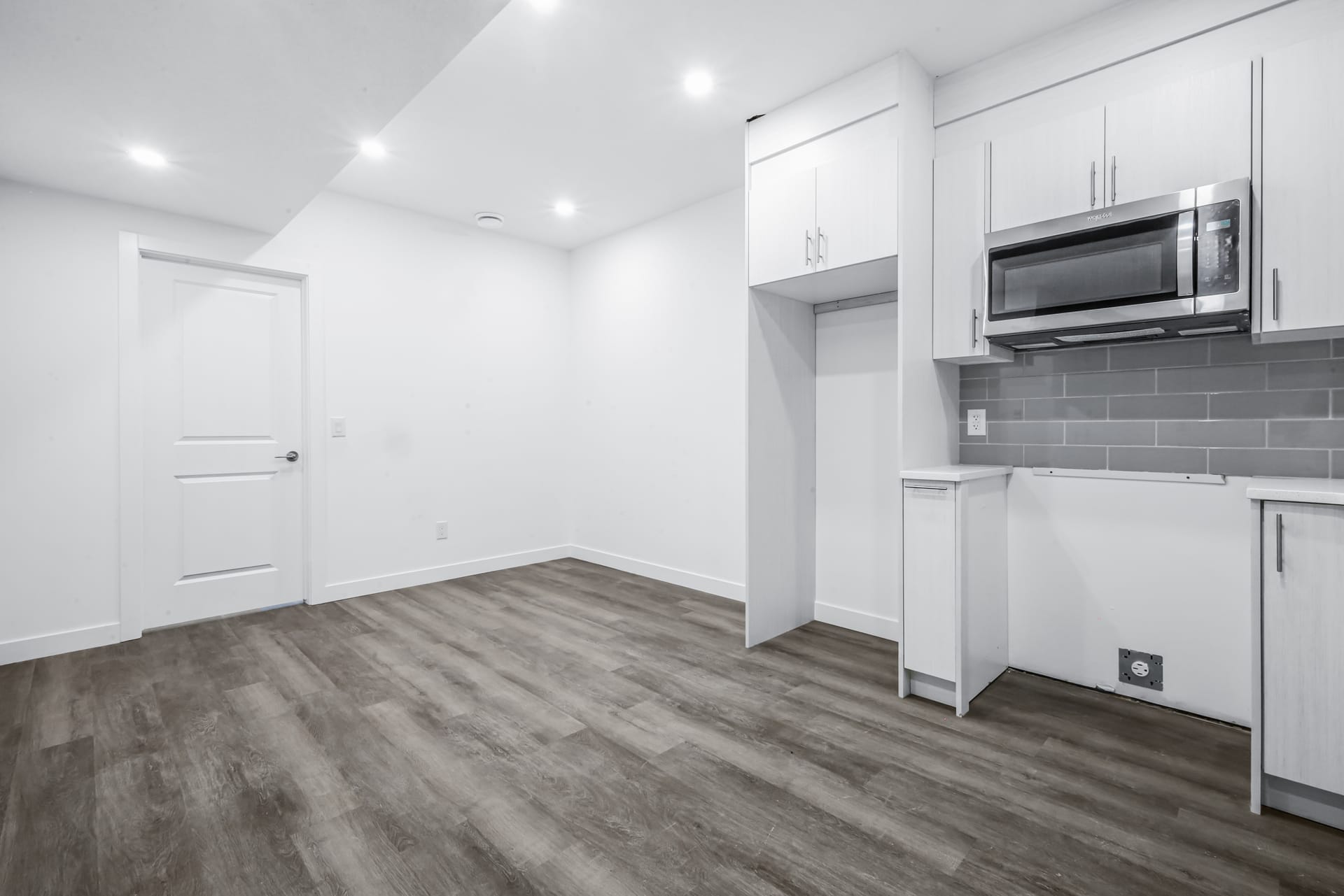 Aquila Legal Suite, Calgary