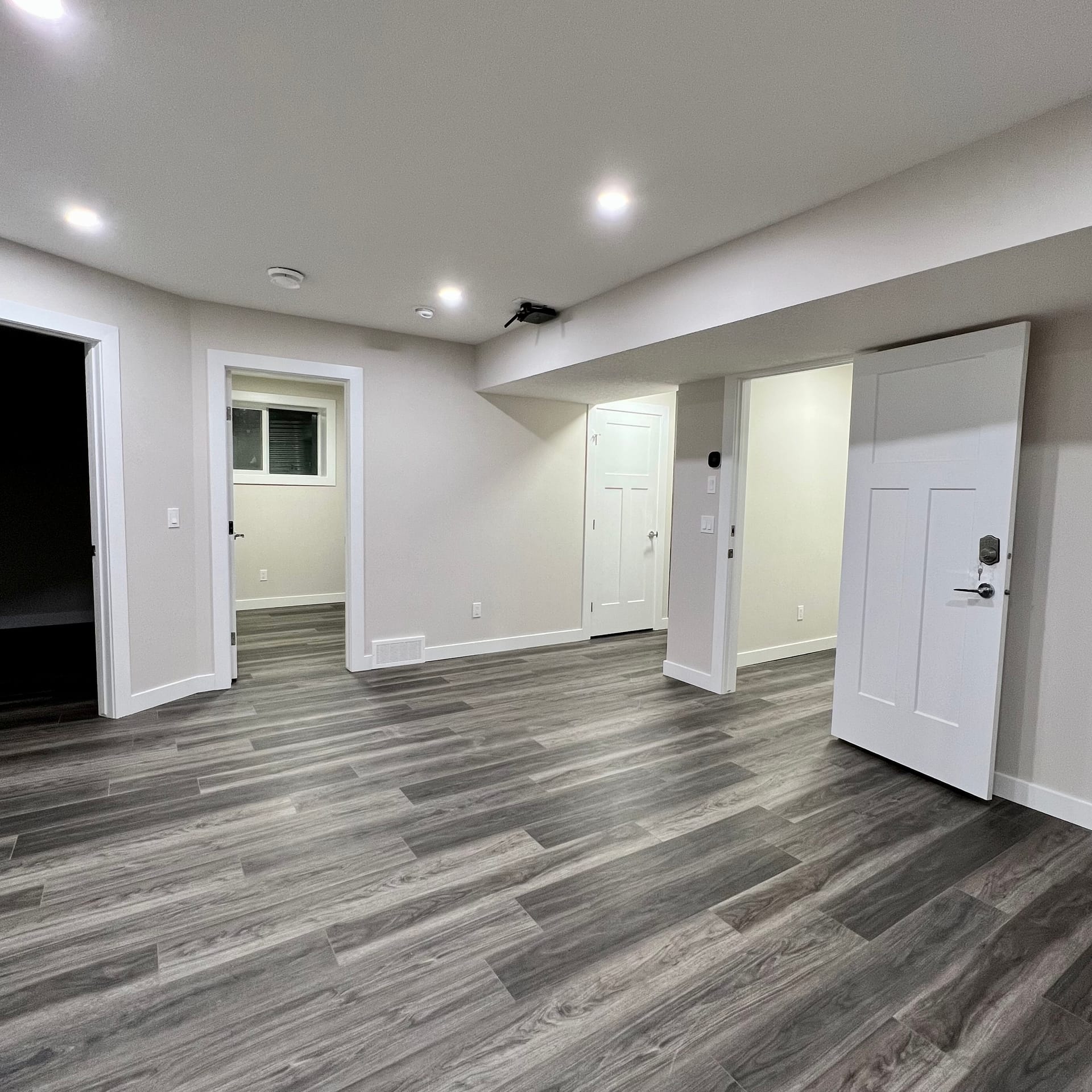 Bayview Legal Suite, Calgary