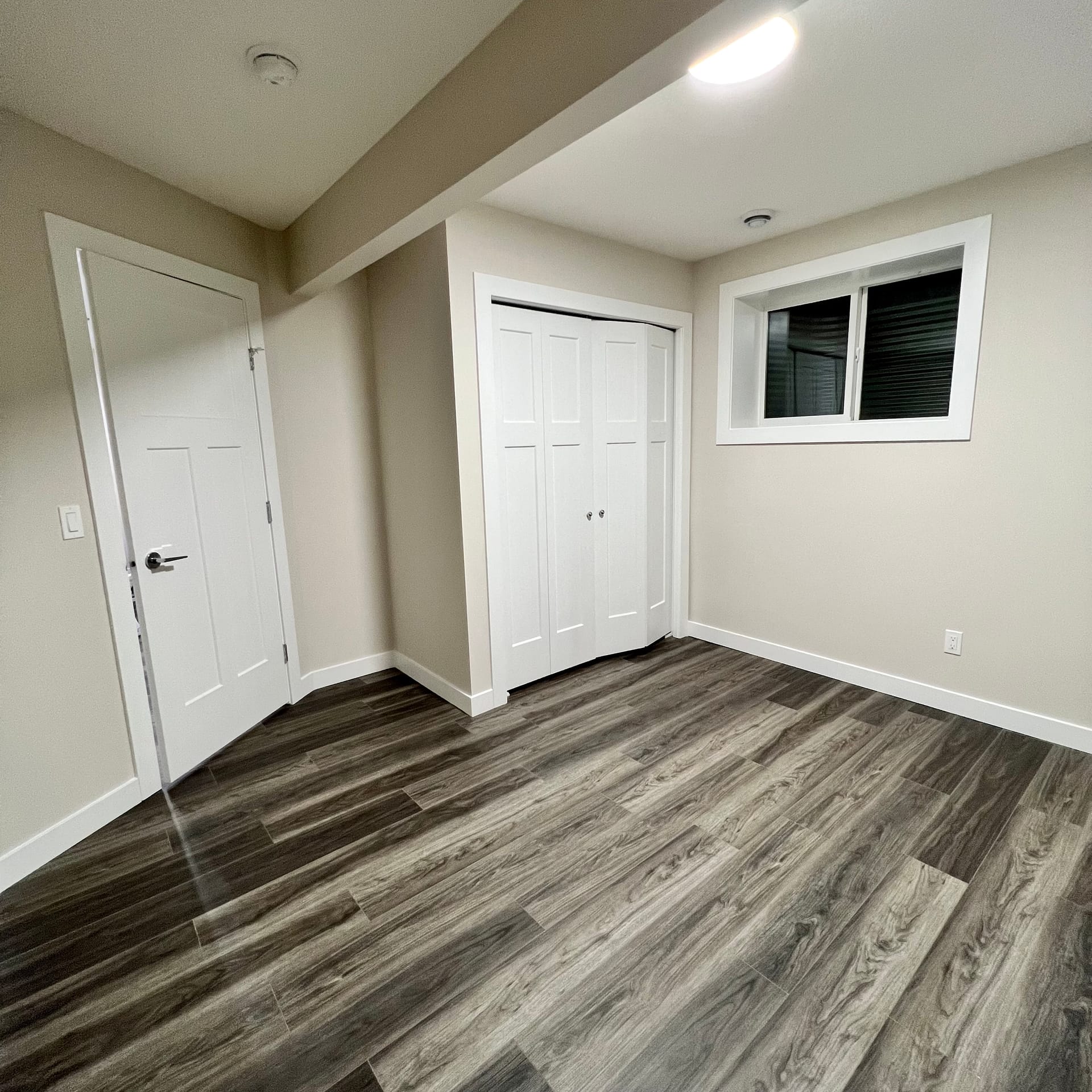 Bayview Legal Suite, Calgary