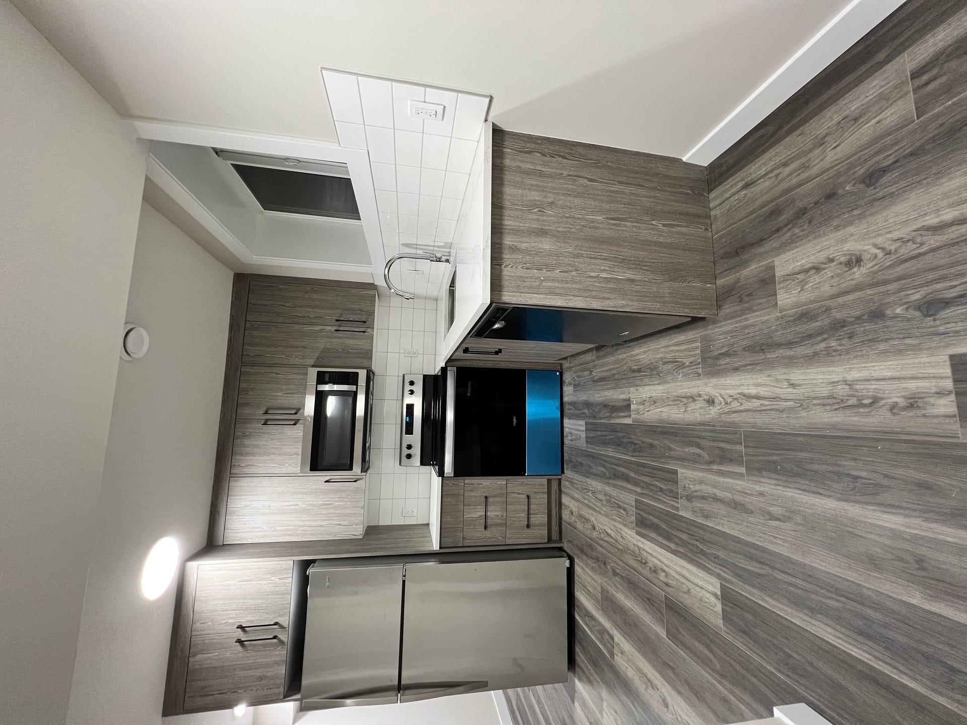 Bayview Legal Suite, Calgary