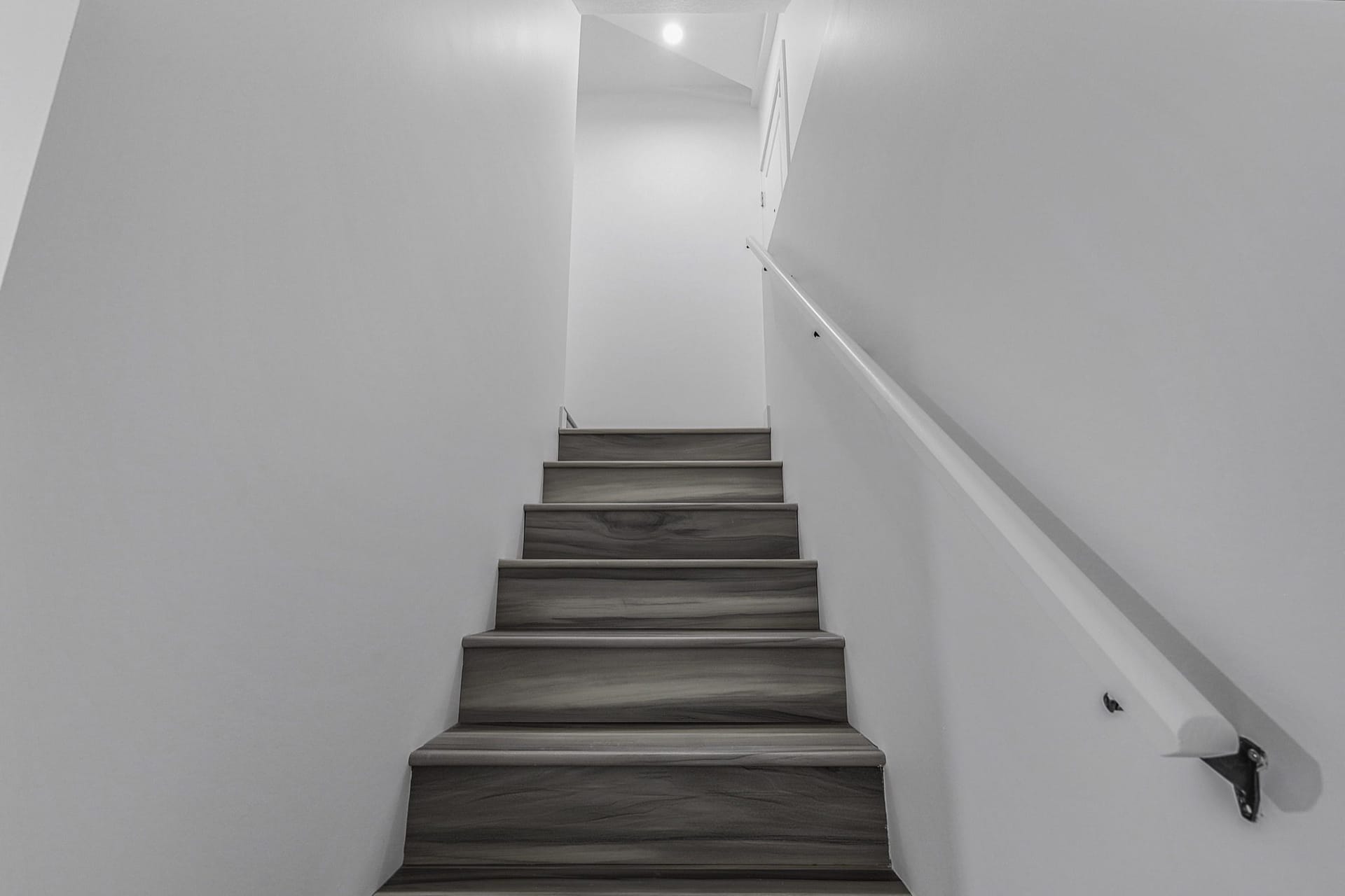 Belmont Legal Suite, Calgary