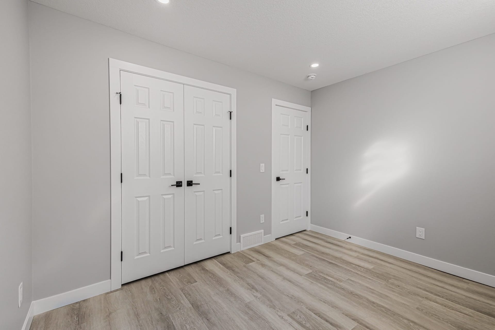 Carringwood Legal Suite, Calgary