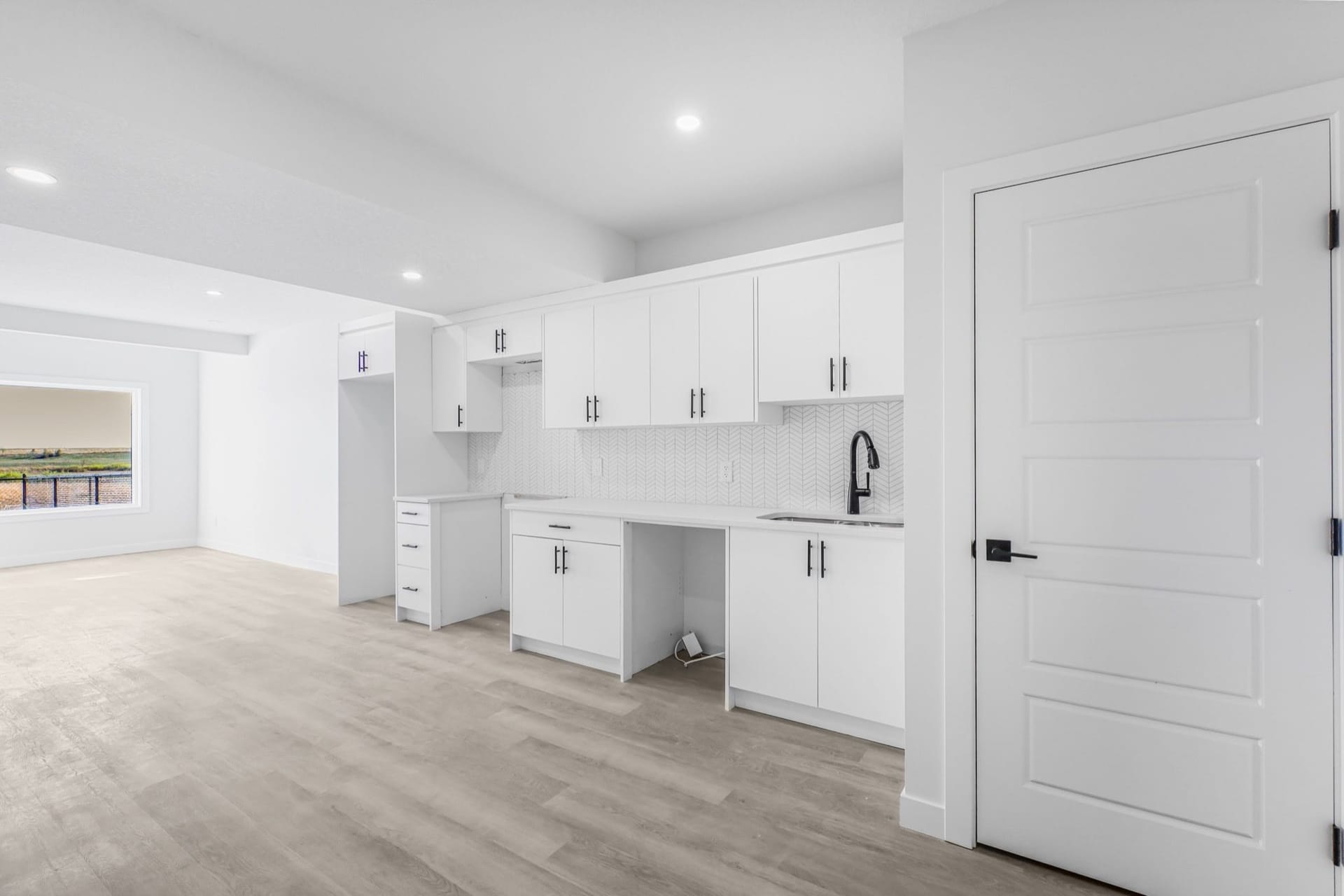 Homestead Legal Suite, Calgary