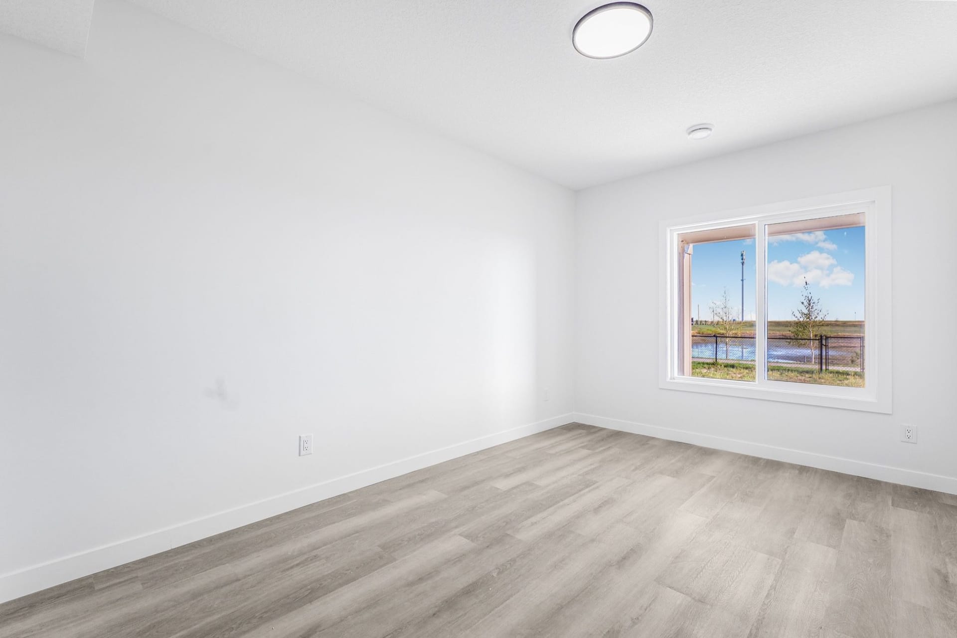 Homestead Legal Suite, Calgary