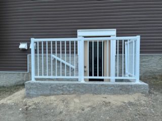 Nolanfield Side Entrance, Calgary