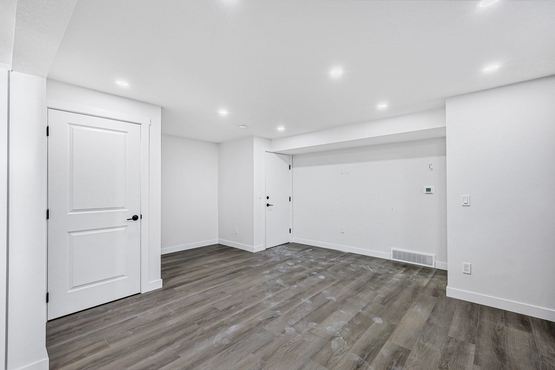 Walgroove Legal Suite, Calgary